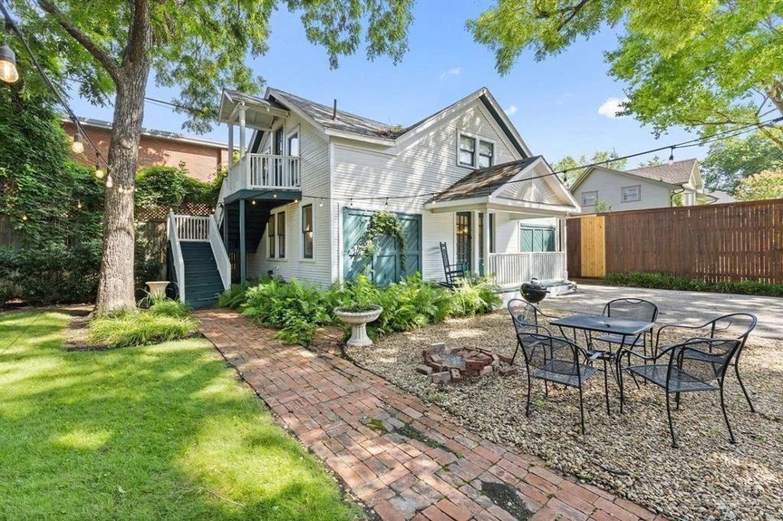 Căn biệt thự 7.600m2 của hoa hậu giàu nhất Việt Nam: Mua với giá triệu đô, gồm 2 căn nhà cổ lấy cảm hứng từ Hy Lạp cổ đại- Ảnh 4.