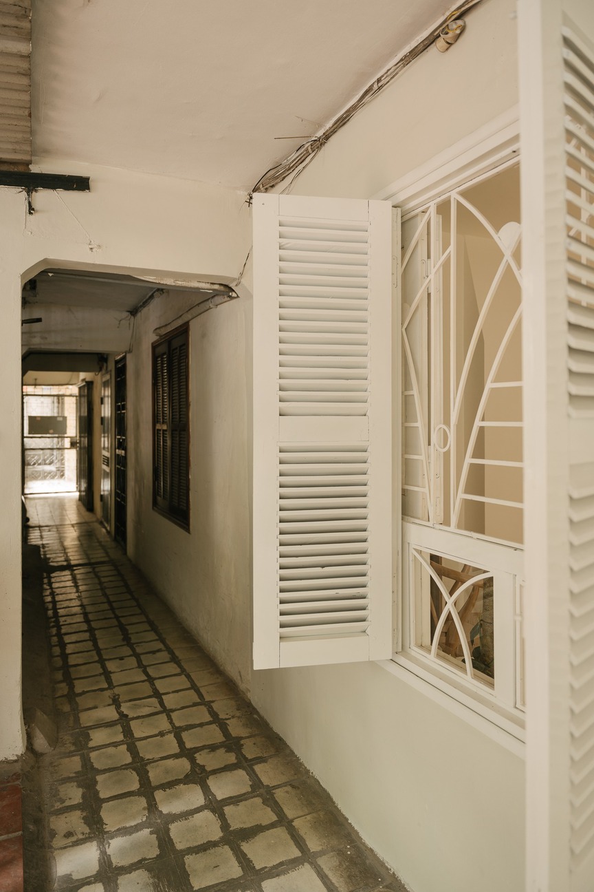 Cải tạo một căn hộ tập thể cũ tưởng như 'hết thời': Cú lột xác khiến nhiều người bất ngờ- Ảnh 1.