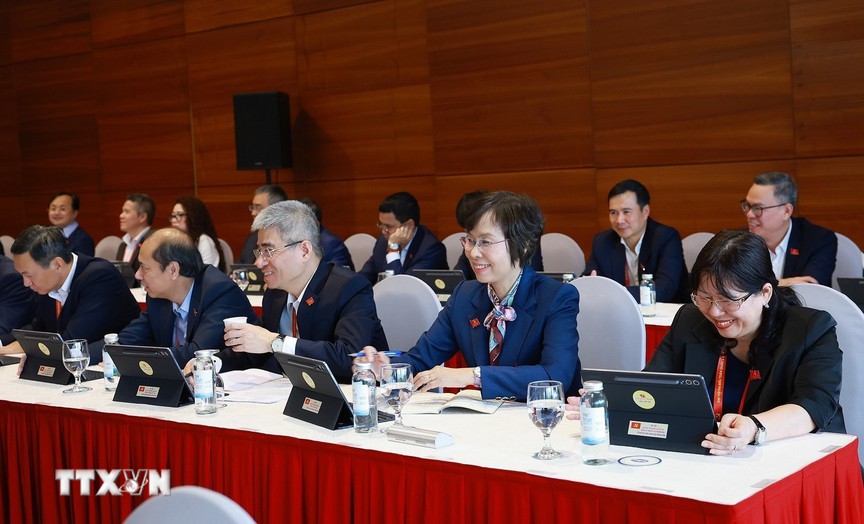 Đại hội XIV của Đảng: Đại biểu làm việc tại Đoàn, thảo luận các văn kiện Đại hội- Ảnh 10.