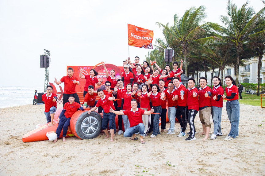 Hai giải thưởng uy tín ghi nhận chiến lược phát triển bền vững của SeABank- Ảnh 3.