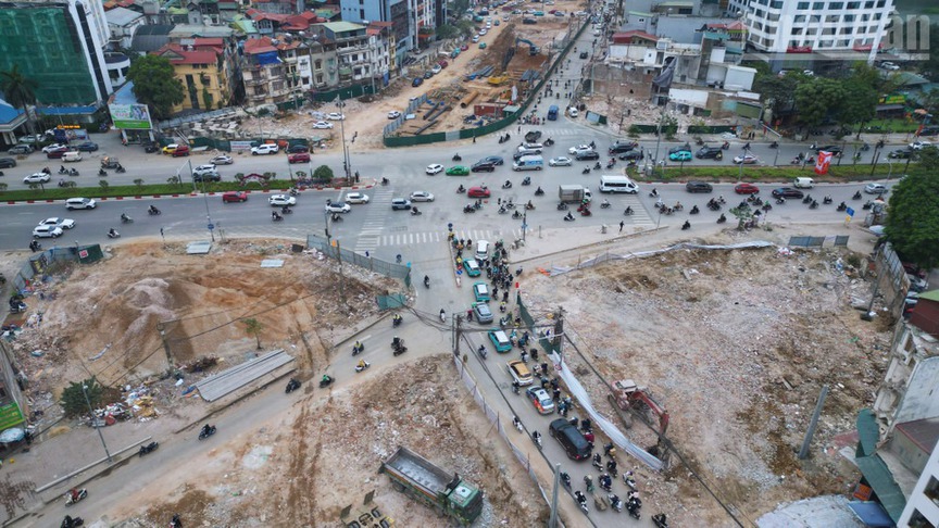 Nút giao Nguyễn Chí Thanh - La Thành. Nguồn ảnh: Internet