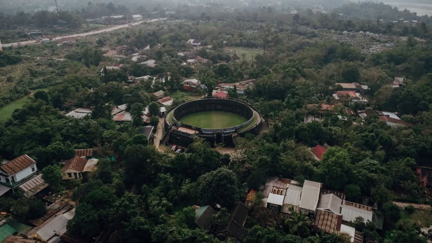 Đấu trường sinh tử duy nhất của Việt Nam: Kiến trúc độc nhất, biểu tượng một thời của vương quyền triều Nguyễn- Ảnh 1.