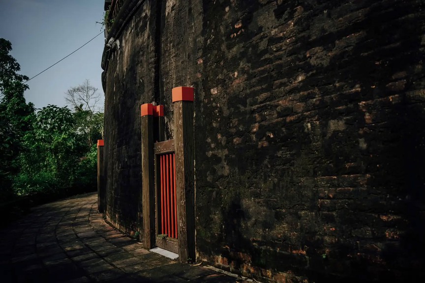 Đấu trường sinh tử duy nhất của Việt Nam: Kiến trúc độc nhất, biểu tượng một thời của vương quyền triều Nguyễn- Ảnh 5.