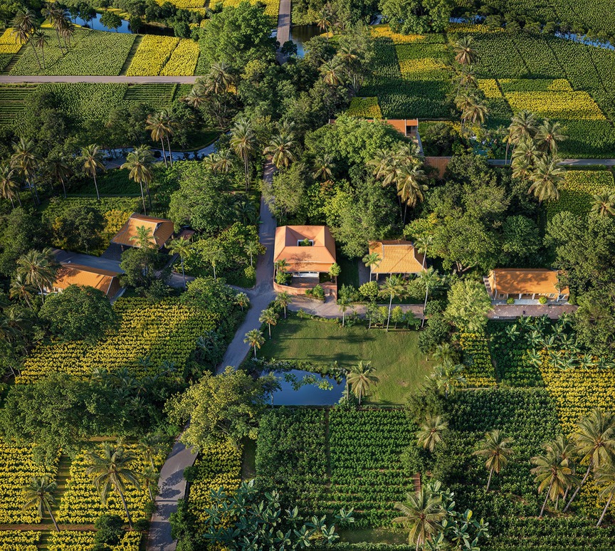 Yên bình trong không gian đương đại kết hợp truyền thống của căn nhà cấp 4 giữa vùng quê- Ảnh 1. Yên bình trong không gian đương đại kết hợp truyền thống của căn nhà cấp 4 giữa vùng quê- Ảnh 1.