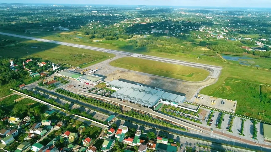 Sân bay quốc tế lớn của miền Trung gỡ khó để ‘lên đời’ đường băng- Ảnh 1. Sân bay quốc tế lớn của miền Trung gỡ khó để ‘lên đời’ đường băng- Ảnh 1.