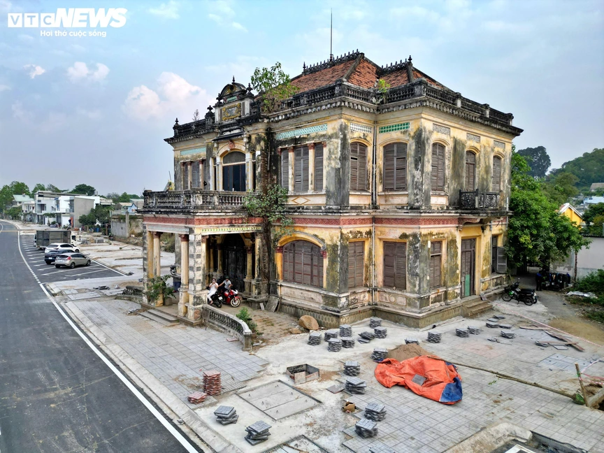 Điều ít biết về căn biệt thự trăm tuổi ven sông nội địa dài nhất Việt Nam: Định giá gần 5,4 tỷ, đường mới làm phải nhường đất- Ảnh 4.