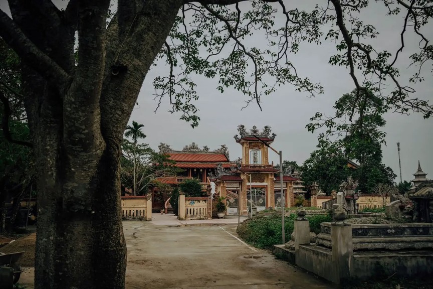 Ngôi chùa rộng 4.000m2 giữa lòng xứ Huế: Không gian Phật giáo mang kiến trúc thiền uyển hiếm thấy- Ảnh 3.