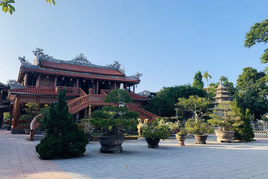 Ngôi chùa rộng 4.000m2 giữa lòng xứ Huế: Không gian Phật giáo mang kiến trúc thiền uyển hiếm thấy- Ảnh 10.