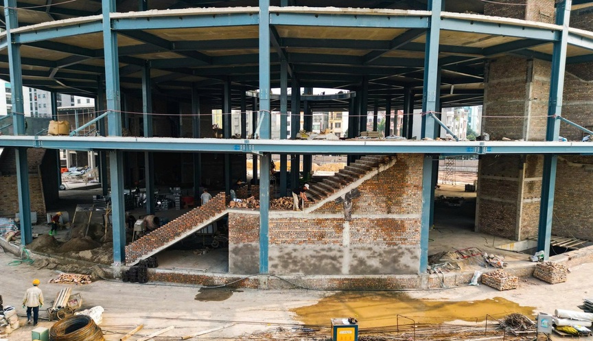 Bến xe khách thứ 7 hiện đại nhất Hà Nội lộ rõ hình hài, chính thức hoàn thiện sau ít tháng nữa- Ảnh 3. Bến xe khách thứ 7 hiện đại nhất Hà Nội lộ rõ hình hài, chính thức hoàn thiện sau ít tháng nữa- Ảnh 3.