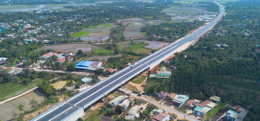 Thông xe dự án thành phần 3 cao tốc Khánh Hoà - Buôn Ma Thuột trước dịp Tết Nguyên Đán- Ảnh 1. Thông xe dự án thành phần 3 cao tốc Khánh Hoà - Buôn Ma Thuột trước dịp Tết Nguyên Đán- Ảnh 1.