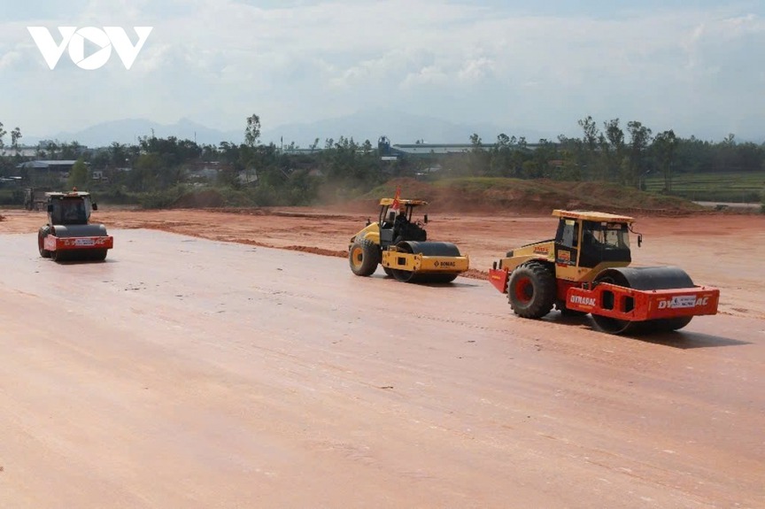 Dự án sân bay từng là căn cứ của Không quân Việt Nam do Mỹ xây dựng đạt dấu mốc quan trọng- Ảnh 1.