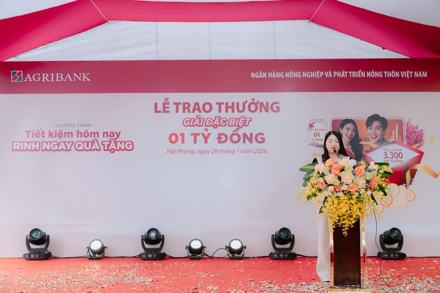 Agribank trao thưởng 01 tỷ đồng cho khách hàng gửi tiền tiết kiệm- Ảnh 2.