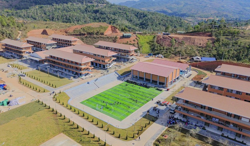 Ngày mai, chính thức khánh thành trường liên cấp trăm tỷ hiện nhất vùng biên phía Bắc- Ảnh 1. Ngày mai, chính thức khánh thành trường liên cấp trăm tỷ hiện nhất vùng biên phía Bắc- Ảnh 1.