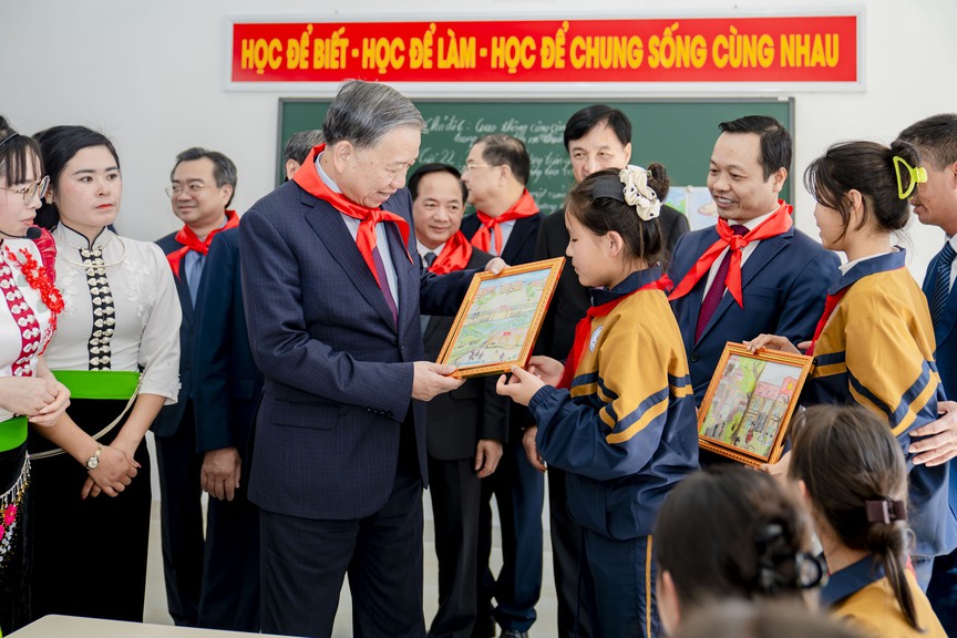 Khánh thành trường nội trú 5 sao đầu tiên vùng biên giới với dấu ấn của Sun Group- Ảnh 4. Khánh thành trường nội trú 5 sao đầu tiên vùng biên giới với dấu ấn của Sun Group- Ảnh 4.