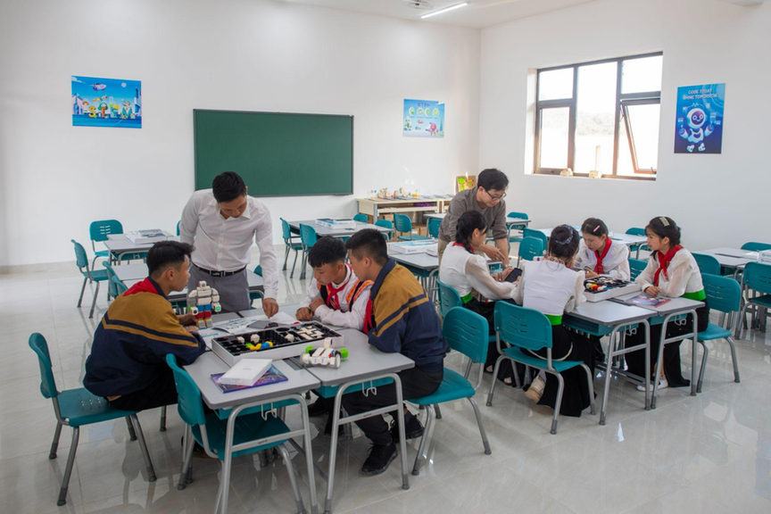Khánh thành trường nội trú 5 sao đầu tiên vùng biên giới với dấu ấn của Sun Group- Ảnh 11. Khánh thành trường nội trú 5 sao đầu tiên vùng biên giới với dấu ấn của Sun Group- Ảnh 11.