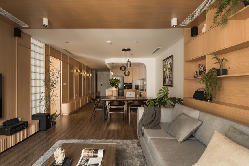 Căn hộ 125m2 bàn giao thô thành 'nhà sáng': Hành lang dài, góc cong vụn vẫn hóa tổ ấm thông minh- Ảnh 5. Căn hộ 125m2 bàn giao thô thành 'nhà sáng': Hành lang dài, góc cong vụn vẫn hóa tổ ấm thông minh- Ảnh 5.