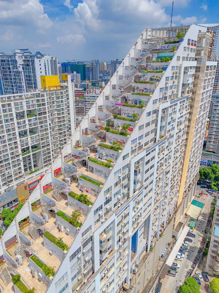 Tòa chung cư có một không hai trên thế giới, kiến trúc 'ruộng bậc thang' lạ lẫm giữa lòng đô thị- Ảnh 3.