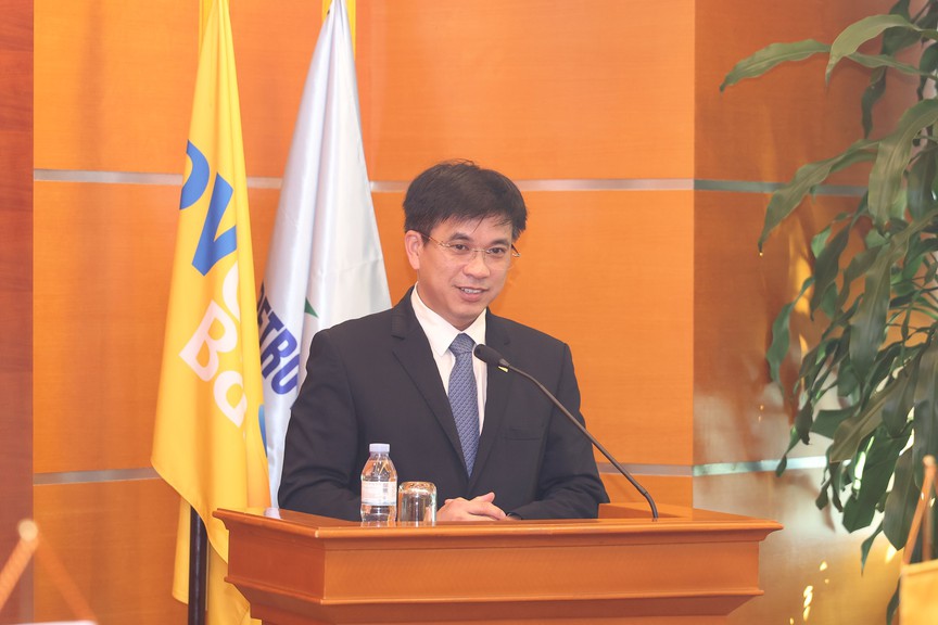 PVcomBank hợp tác với Đại học Kinh tế Thành phố Hồ Chí Minh mở rộng hệ sinh thái tài chính giáo dục - Ảnh 3.