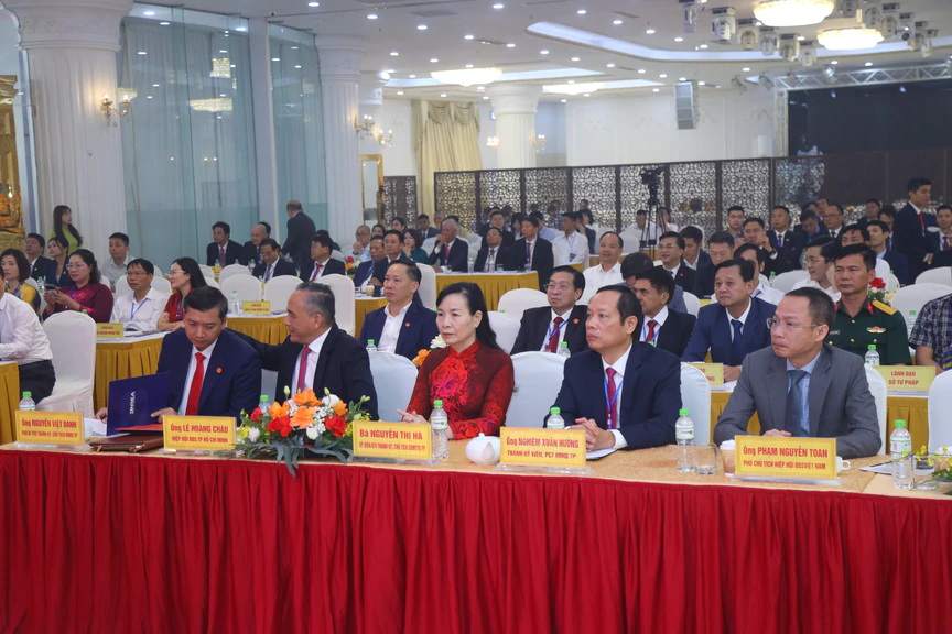 Hiệp hội Bất động sản Bắc Ninh ra mắt Ban Chấp hành nhiệm kỳ II - Ảnh 4.
