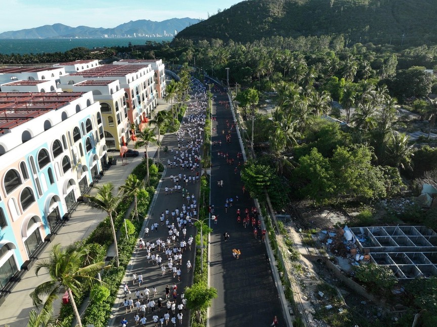Nha Trang Night Run 2026 mở hành trình 21km qua Libera Nha Trang - Ảnh 4.