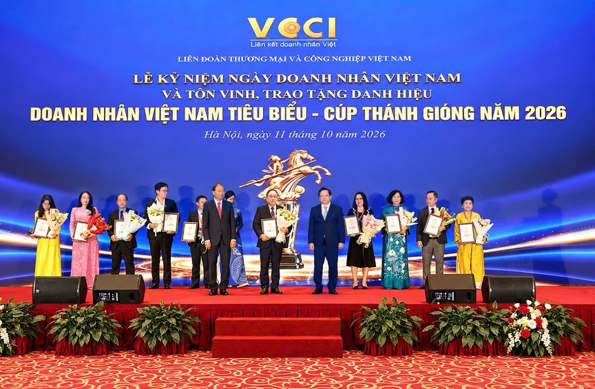 Doanh nhân Việt Nam tiêu biểu Nguyễn Cảnh Hồng với hướng đi bền vững trong ngành xây dựng- Ảnh 1.