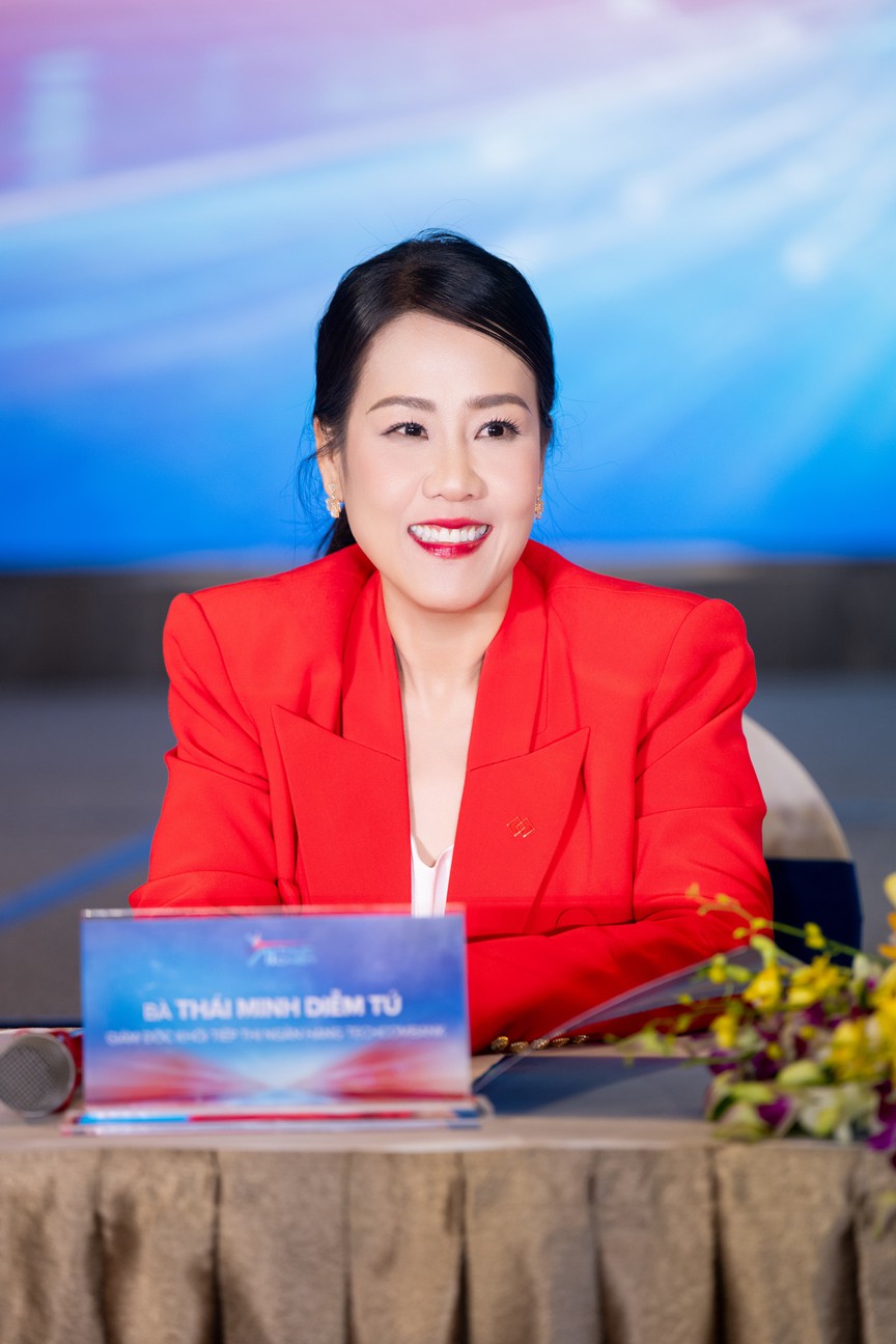 AI Thực Chiến Mùa 2: Techcombank đầu tư cho thế hệ nhân tài AI, góp phần hiện thực Chiến lược quốc gia về trí tuệ nhân tạo - Ảnh 4.