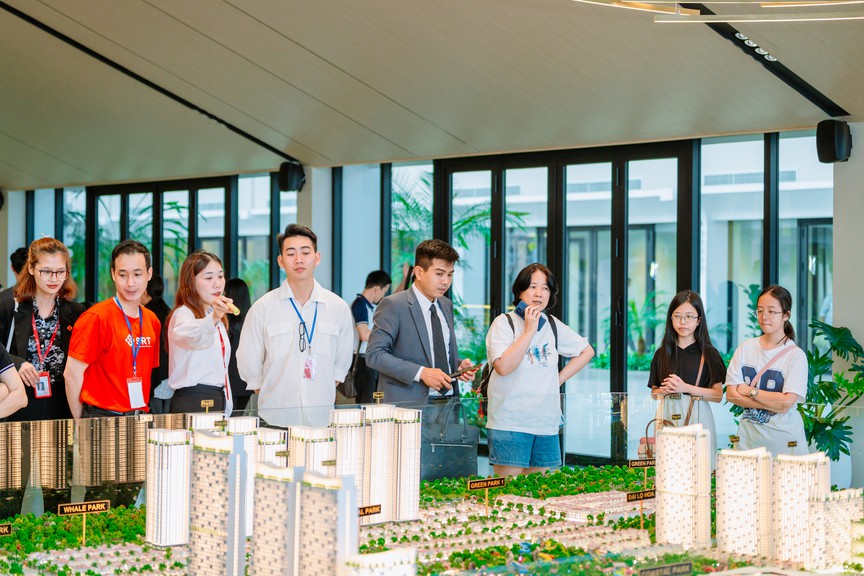 Beachtro Tower thu hút cư dân TP. HCM với chuẩn sống nghỉ dưỡng bên biển - Ảnh 1.
