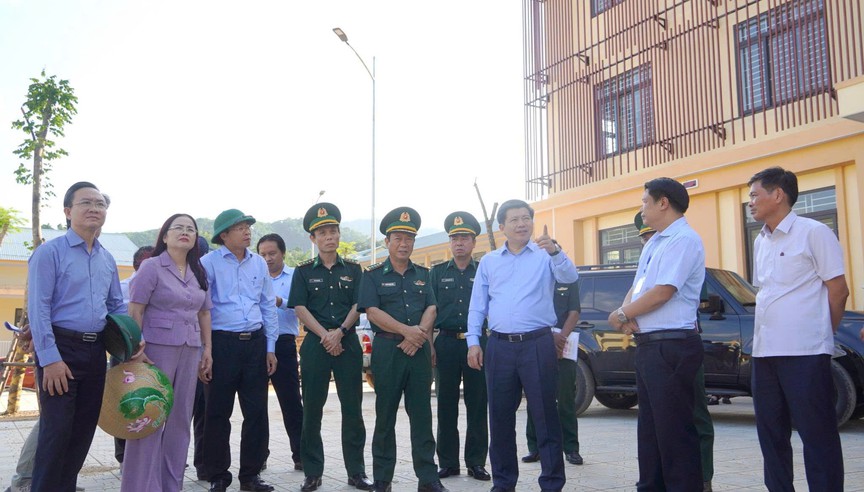 Quảng Trị: kiểm tra tiến độ hoàn thiện các trường học nội trú tại Hướng Phùng và Đakrông - Ảnh 3.