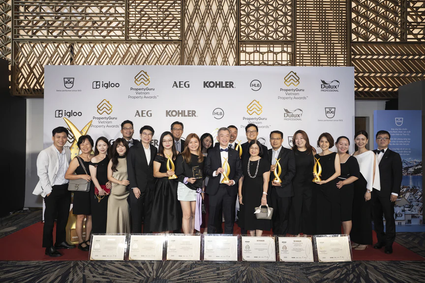CapitaLand Development được tôn vinh doanh nghiệp phát triển bền vững, đóng góp xã hội và thiết kế xuất sắc tại Giải thưởng Bất động sản Việt Nam PropertyGuru 2026.  - Ảnh 1.