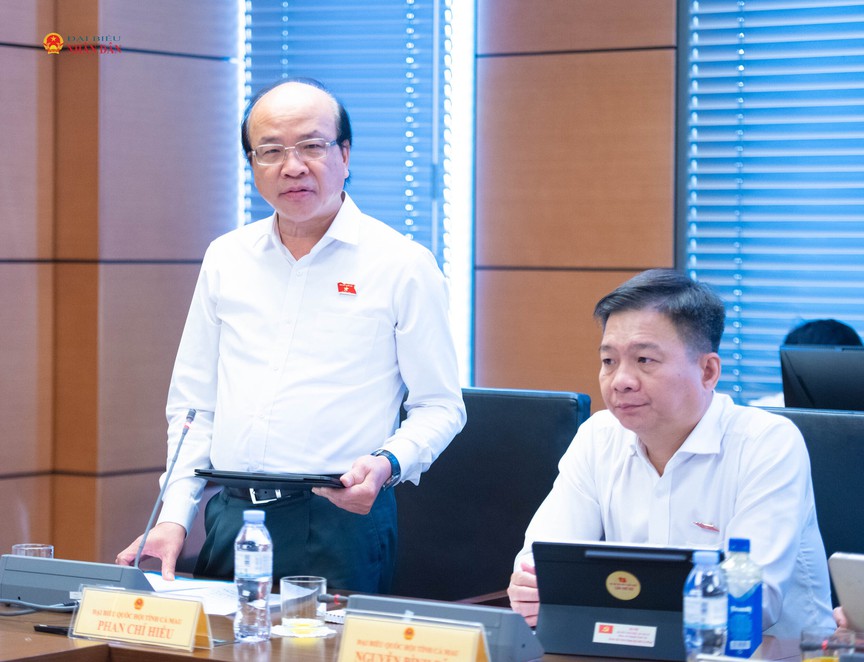 Những đề xuất mới về siết đấu giá đất, chống bỏ cọc tại nghị trường - Ảnh 3.