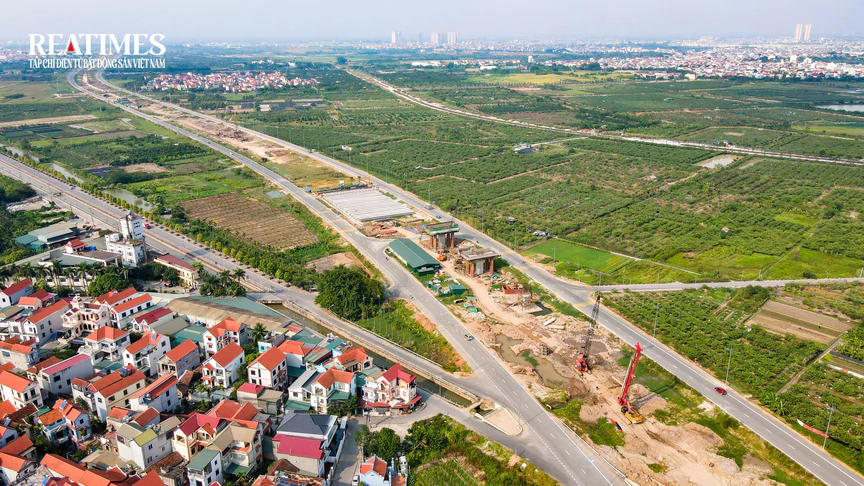 Cận cảnh đoạn Vành đai 4 phía Tây Hà Nội vừa thông xe 15km đường song hành - Ảnh 6.