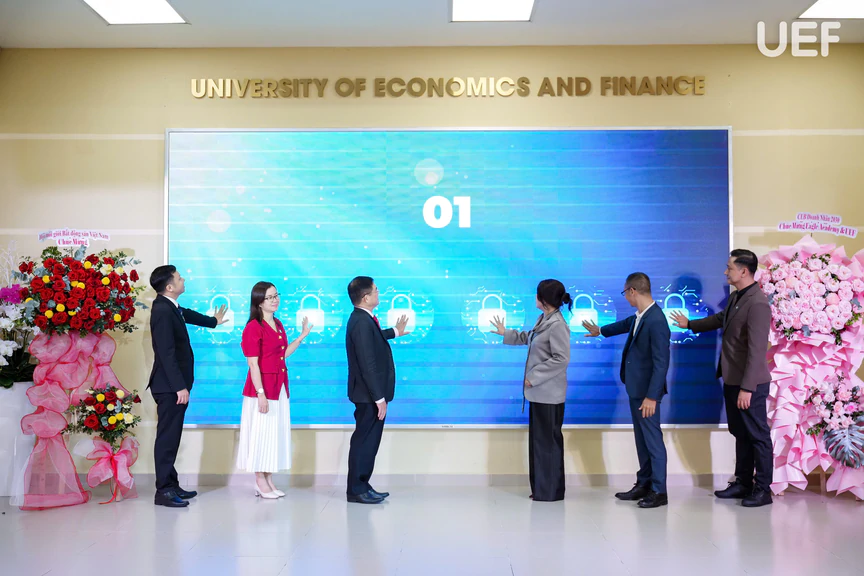 Mô hình mới gắn kết đào tạo đại học với tuyển dụng nhân lực bất động sản- Ảnh 4.