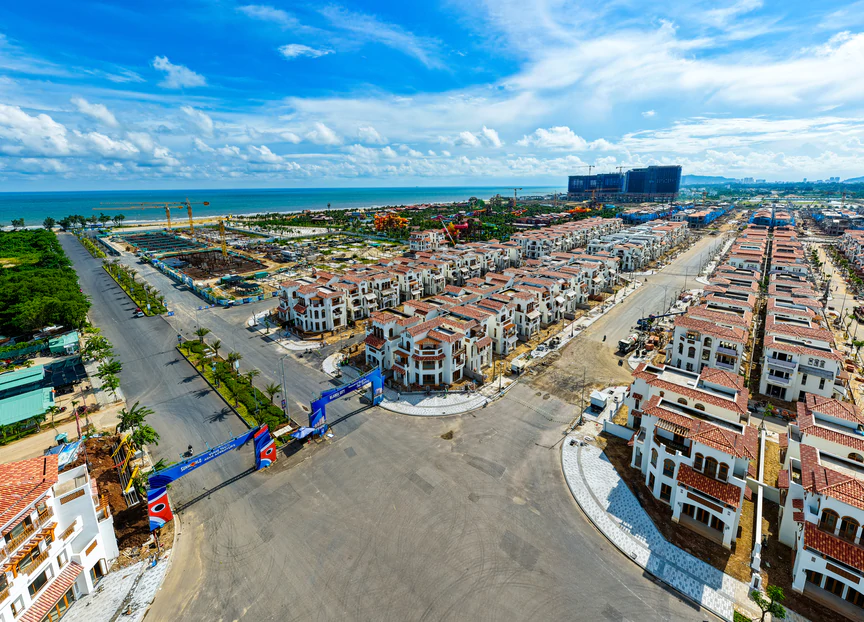 Hàng trăm căn biệt thự, liền kề sẵn sàng bàn giao, đô thị biển Sun Group Vũng Tàu chuẩn bị đón cư dân - Ảnh 1.