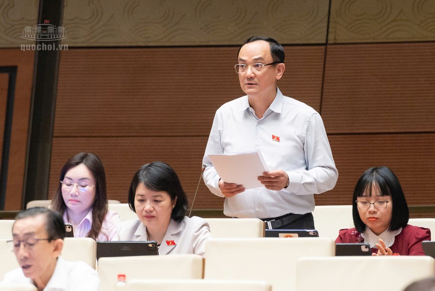 Sửa Luật Đất đai: Hoàn thiện cơ chế giá đất, thu hồi đất để khơi thông nguồn lực phát triển - Ảnh 2.