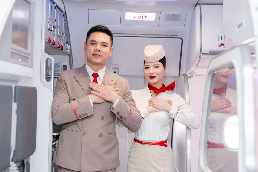Kỷ niệm 1 năm cất cánh, Sun PhuQuoc Airways tặng khách Sun World mã ưu đãi bay và vé tham quan Cầu Hôn - Ảnh 3.