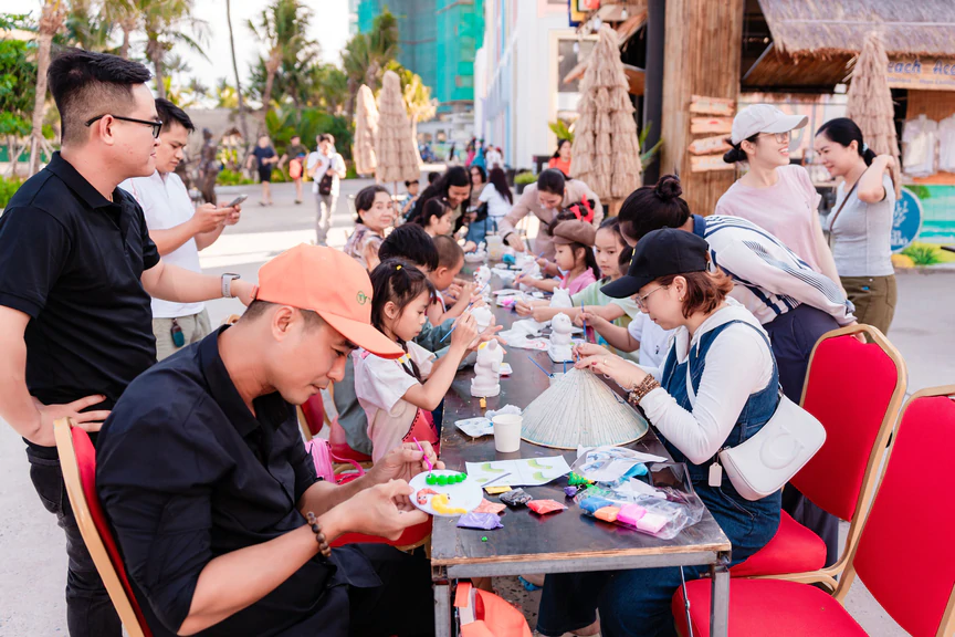 Cuối tuần này Nha Trang có một "Châu Âu thu nhỏ" với Flamenco, ảo thuật, workshop và mở cửa tự do - Ảnh 4.