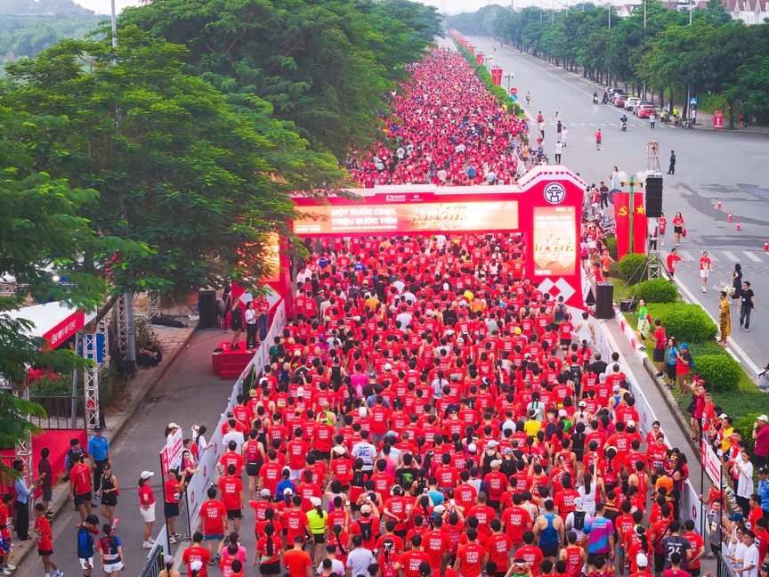 Giám đốc adidas Việt Nam: Giải Marathon Quốc tế Hà Nội Techcombank kết nối người yêu thể thao, phù hợp với tham vọng của adidas - Ảnh 1.