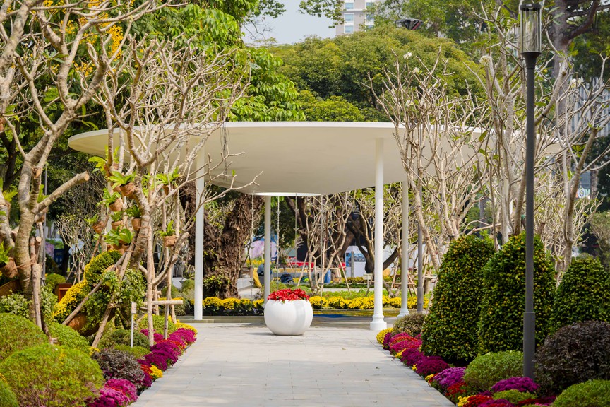 TP.HCM khánh thành Công viên tưởng niệm Covid-19, hồi sinh 4,3ha đất trống giữa trung tâm thành phố- Ảnh 6.