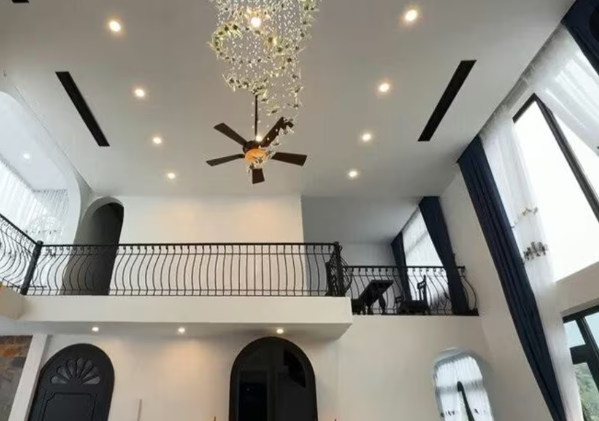 Chiêm ngưỡng căn biệt phủ gần 10.000m2 của NSND trẻ nhất Việt Nam- Ảnh 5. Chiêm ngưỡng căn biệt phủ gần 10.000m2 của NSND trẻ nhất Việt Nam- Ảnh 5.