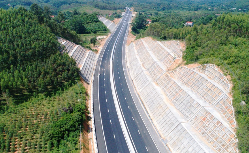 Kiểm tra tuyến cao tốc 12.000 tỷ do Đèo Cả thi công, Thủ tướng có chỉ đạo nóng- Ảnh 3.