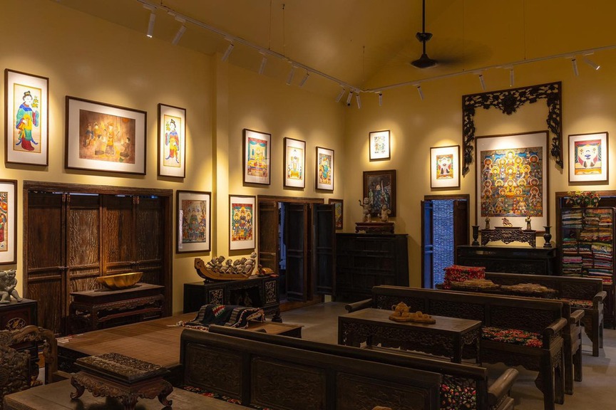 Căn biệt phủ hàng trăm tỷ, được xây từ 5 triệu viên ngói cổ của 'vua hài đất Bắc': Mang đậm tinh thần đạo Mẫu, lọt TOP 14 kiến trúc hay nhất thế giới- Ảnh 4. Căn biệt phủ hàng trăm tỷ, được xây từ 5 triệu viên ngói cổ của 'vua hài đất Bắc': Mang đậm tinh thần đạo Mẫu, lọt TOP 14 kiến trúc hay nhất thế giới- Ảnh 4.