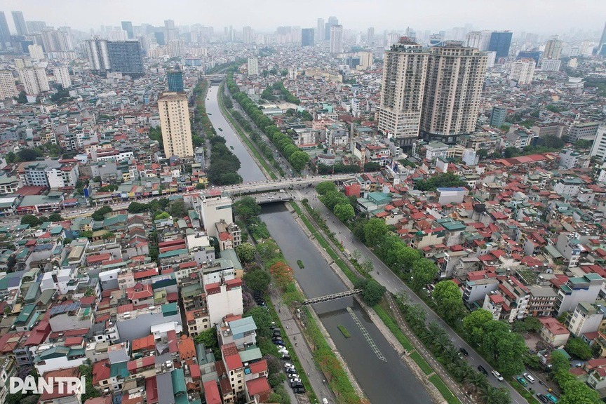 Đoạn tuyến huyết mạch phía Tây Thủ đô được đề xuất chi hơn 21.000 tỷ để 'lên đời', khép kín vòng tròn giao thông đô thị- Ảnh 1. Đoạn tuyến huyết mạch phía Tây Thủ đô được đề xuất chi hơn 21.000 tỷ để 'lên đời', khép kín vòng tròn giao thông đô thị- Ảnh 1.