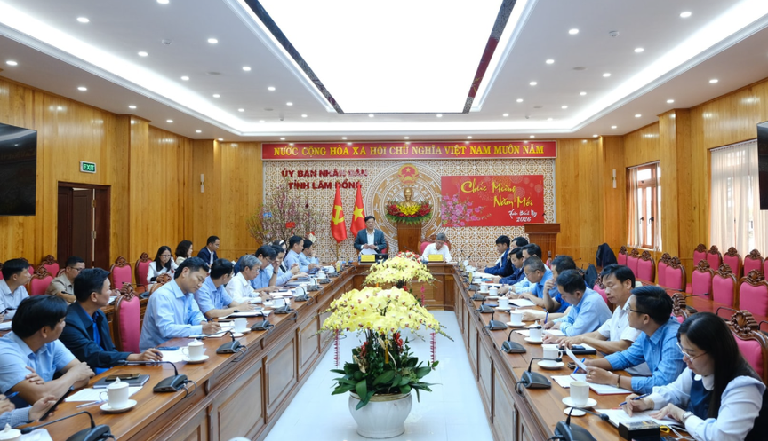 Cao tốc xuyên rừng đẹp nhất Việt Nam: Khởi công 2 tháng nhưng chưa thi công- Ảnh 1.