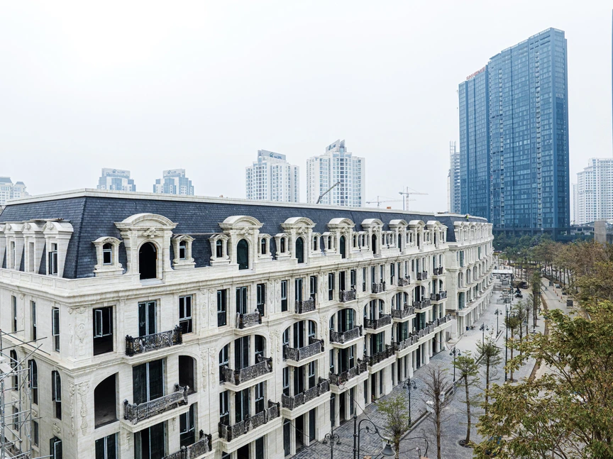 Cuộc dịch chuyển âm thầm của giới nhà giàu và sự lên ngôi của quỹ "đất vàng" cuối cùng tại Tây Hồ Tây- Ảnh 4.