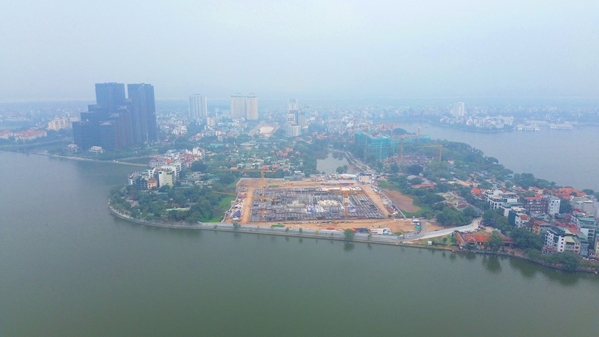 Nhà hát gần 13.000 tỷ thuộc top đắt đỏ nhất thế giới dần thành hình giữa lòng hồ nước ngọt lớn nhất Thủ đô- Ảnh 1.