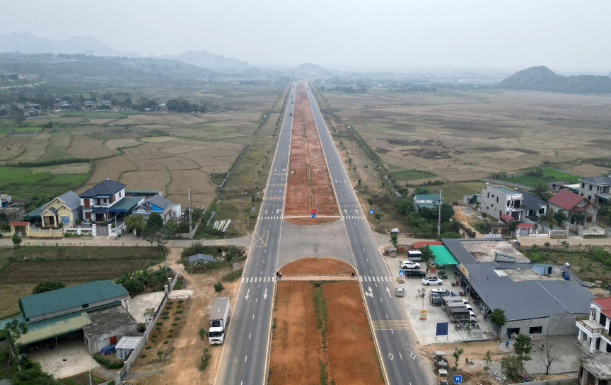 Sắp hoàn thành đại lộ lớn nhất tỉnh Ninh Bình, vốn đầu tư gần 2.000 tỷ- Ảnh 1.