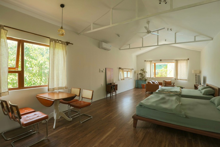 Mua nhà 2 tầng cũ, tự nâng thêm tầng và decor: Gia chủ ‘lột xác’ nhà cũ thành không gian sống 3 tầng đầy cảm xúc- Ảnh 1.