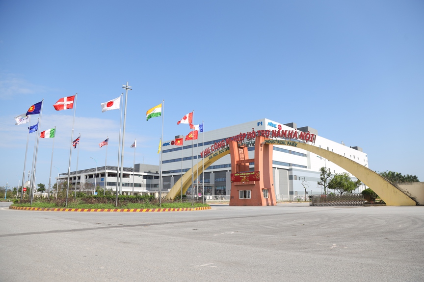 Cận cảnh khu công nghiệp Hanssip dở dang sau hơn một thập kỷ thành lập tại Nam Hà Nội- Ảnh 1. Cận cảnh khu công nghiệp Hanssip dở dang sau hơn một thập kỷ thành lập tại Nam Hà Nội- Ảnh 1.