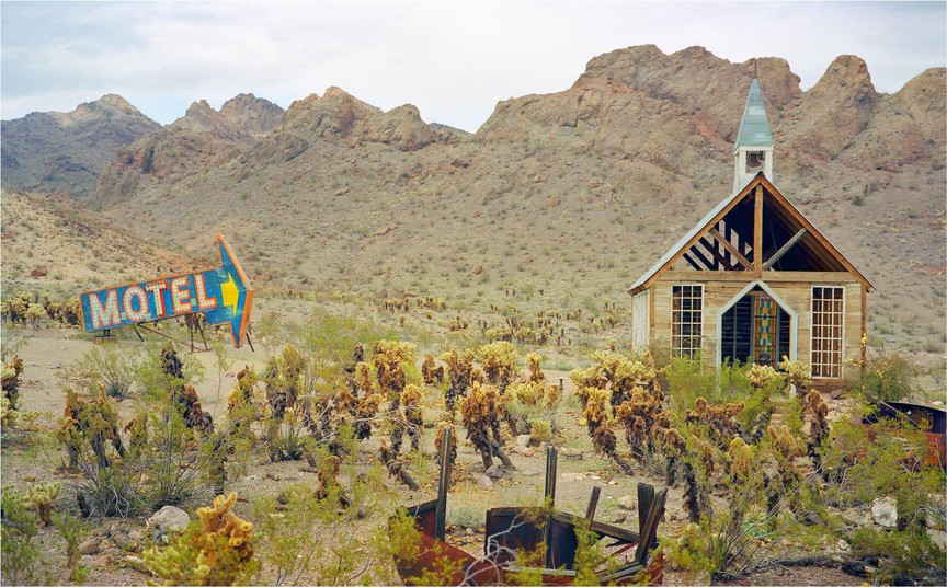 Viễn du nước Mỹ qua ống kính Alex Frayne: Từ bãi biển Venice náo nhiệt đến những trạm xăng hoang vắng- Ảnh 7.