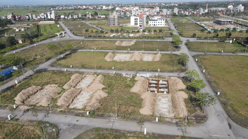 Cận cảnh khu công nghiệp Hanssip dở dang sau hơn một thập kỷ thành lập tại Nam Hà Nội- Ảnh 16. Cận cảnh khu công nghiệp Hanssip dở dang sau hơn một thập kỷ thành lập tại Nam Hà Nội- Ảnh 16.